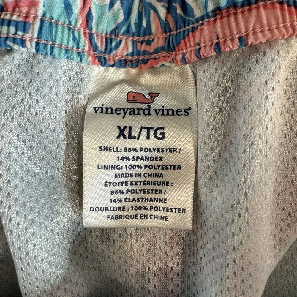 Vineyard Vines Swim Trunks Mens XL Blue Pink Fish Starfish All Over‎ Print